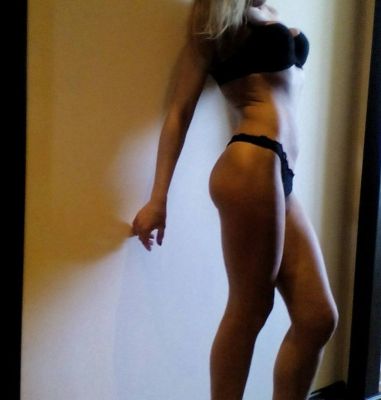 Лесби проститутка Виктория, от 2000 руб. в час, 29 лет